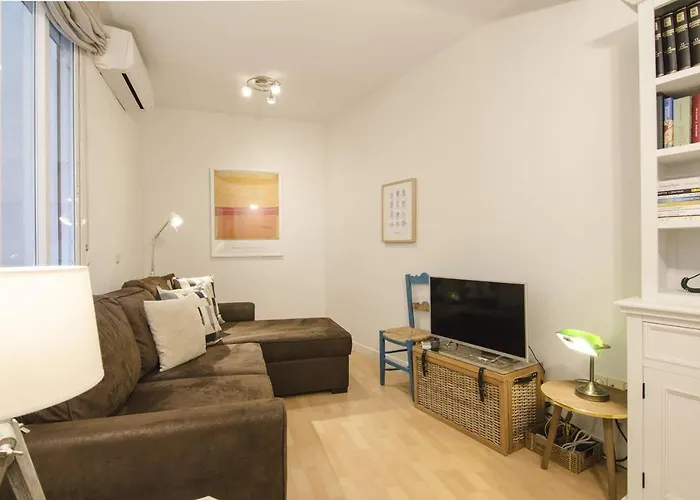 1 Bedroom 1 Bathroom Furnished - Chamberi - Cozy - Mintystay